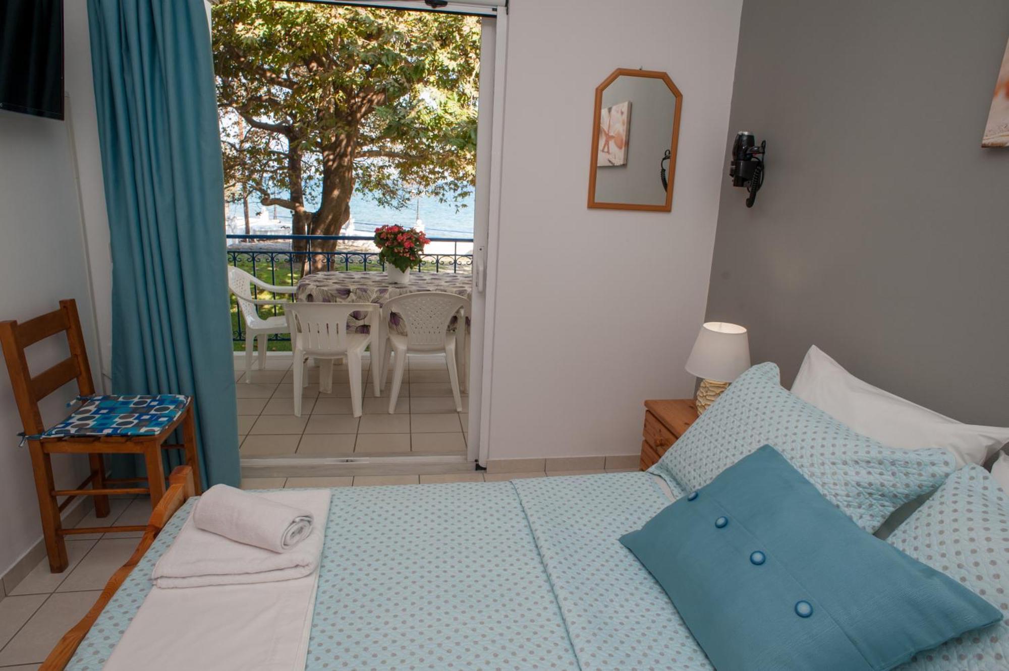 Erodios Apartments Elaionas  Bilik gambar